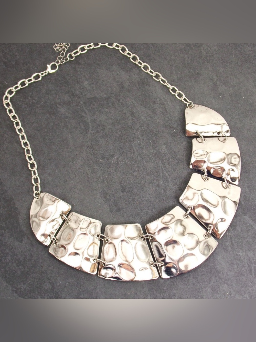 Bold Silver Hammered Metal Statement Necklace Modern Fashion Collar Jewelry New